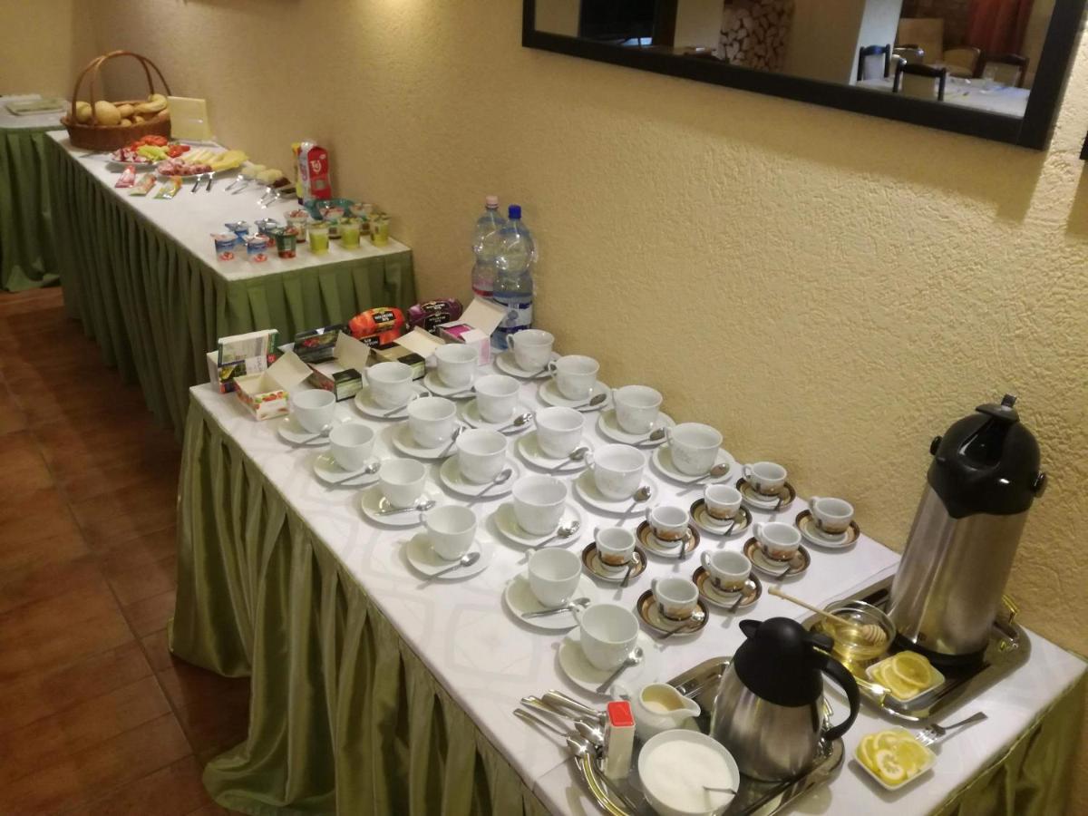Szilvia Panzio Gyomaendrod Bed & Breakfast Luaran gambar
