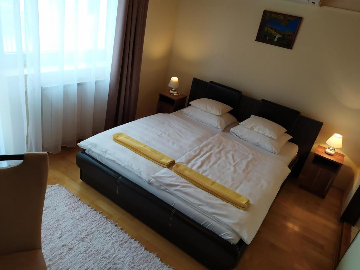 Szilvia Panzio Gyomaendrod Bed & Breakfast Luaran gambar